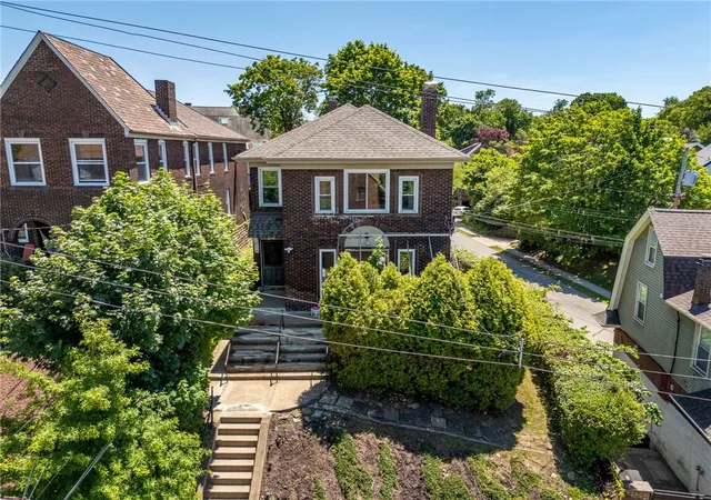 Homes for sale in Squirrel Hill, PA | 1822 1824 Shaw Ave, Squirrel Hill, PA 15217 | MLS# 1758263