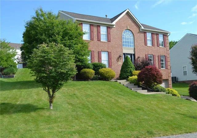 Homes for sale in Rostraver, PA | 138 Valley View Dr, Rostraver, PA 15012 | MLS# 1758477