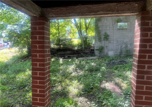 2nd image of 1321 Jeffers Street, Pittsburgh, PA 15204 | MLS# 1758512
