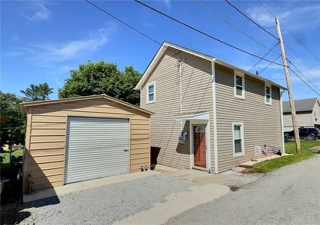 1st image of 152 N Haft St, Houston, PA 15342 | MLS# 1758527