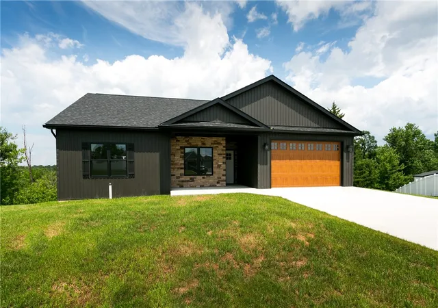 4th image of 10 Vincent Dr #4, North Union Twp, PA 15401 | MLS# 1758536