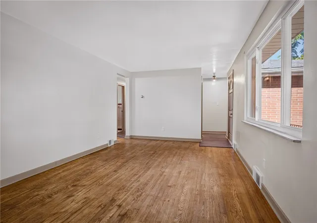 4th image of 4737 Jewel Dr, Pittsburgh, PA 15236 | MLS# 1758112