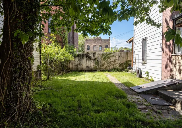 Homes for sale in Wilkinsburg, PA | 1008 Coal St, Wilkinsburg, PA 15221 | MLS# 1758540