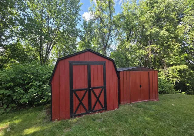 Homes for sale in Allegheny Twp, PA | 411 La Belle Vue Rd, Allegheny Twp, PA 15690 | MLS# 1758561