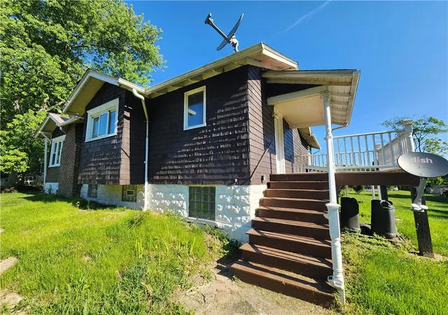5th image of 634 Scotland Ln, Union Twp, PA 16101 | MLS# 1758548