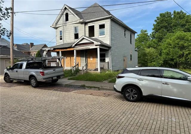 Homes for sale in Mc Keesport, PA | 1213 Pirl St, Mc Keesport, PA 15132 | MLS# 1758588