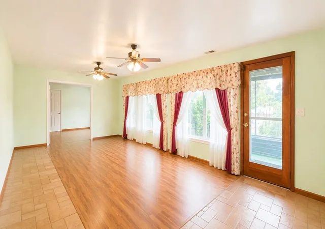 3rd image of 2843 Leechburg Rd, Lower Burrell, PA 15068 | MLS# 1758605