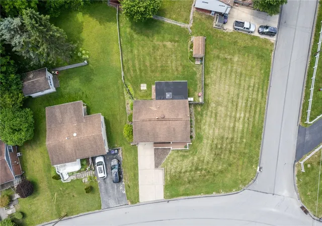 Homes for sale in Plum Boro, PA | 4879 Hialeah Dr, Plum Boro, PA 15239 | MLS# 1758003