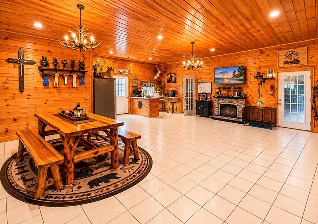 Photo 4 of Single family home for sale at 5164 Lincoln Hwy, Quemahoning Twp, PA 15563 | MLS# 1758470 | Listing updated on 2026-07-27