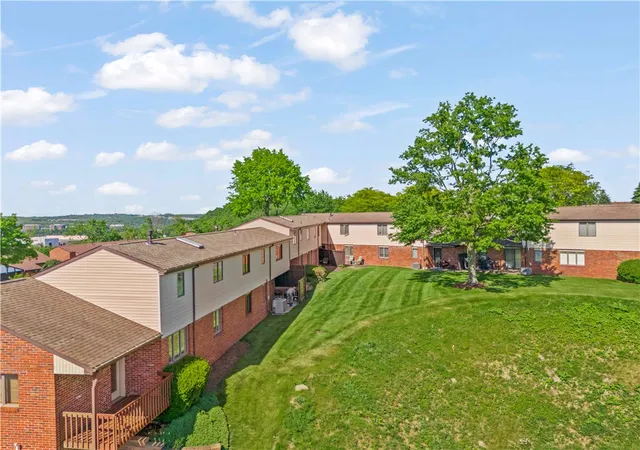 Homes for sale in North Strabane, PA | 310 Greenwood Dr, North Strabane, PA 15317 | MLS# 1758730