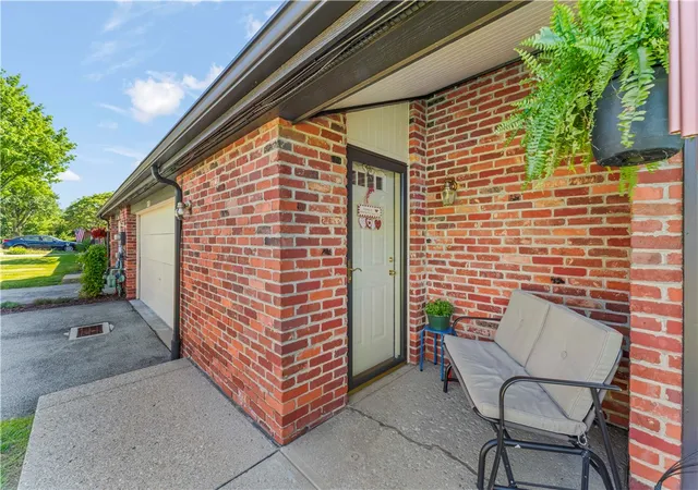 Homes for sale in North Strabane, PA | 310 Greenwood Dr, North Strabane, PA 15317 | MLS# 1758730