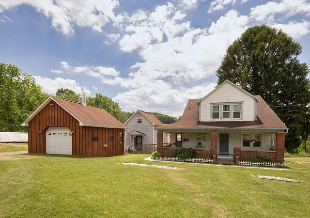 1st image of 386 Fanker Rd, Jackson Twp, PA 16037 | MLS# 1758751