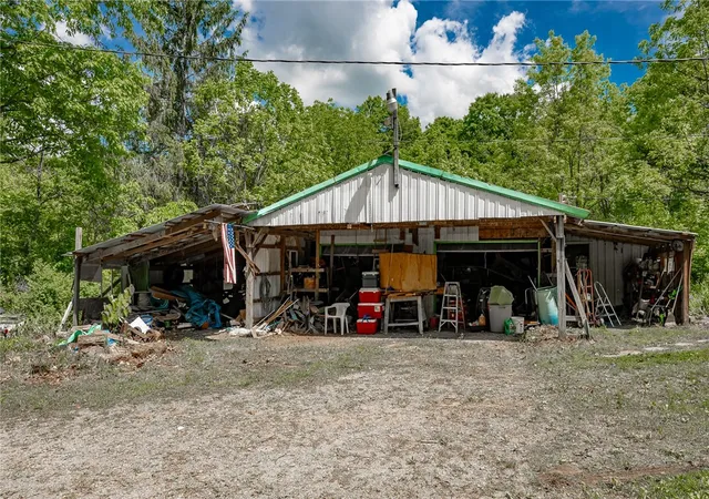 Homes for sale in Saltsburg Area, PA | 49 Durand Rd, Saltsburg Area, PA 15681 | MLS# 1758715