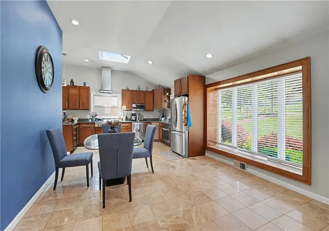 3rd image of 3466 Ridgewood Dr, Churchill Boro, PA 15235 | MLS# 1758810