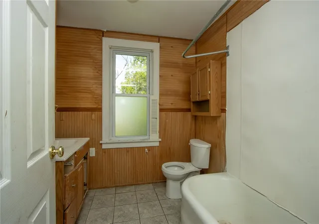 Homes for sale in Charleroi Boro, PA | 510 Lookout Ave, Charleroi Boro, PA 15022 | MLS# 1758851