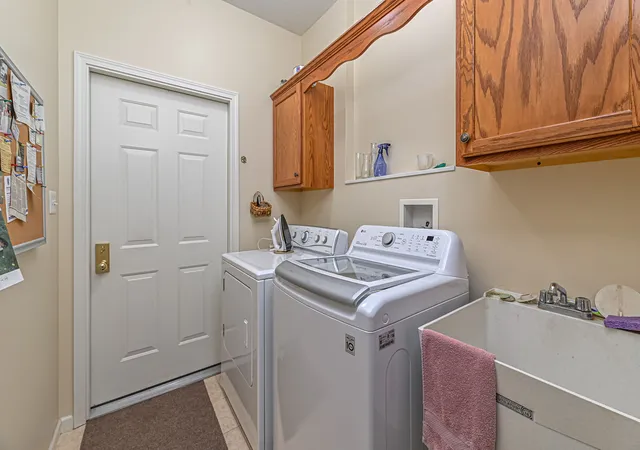Homes for sale in New Sewickley Twp, PA | 592 Monroe Blvd, New Sewickley Twp, PA 15042 | MLS# 1758866