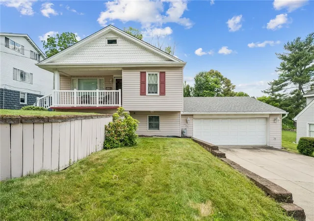 3rd image of 128 N Atlantic Ave, Cheswick, PA 15024 | MLS# 1758834