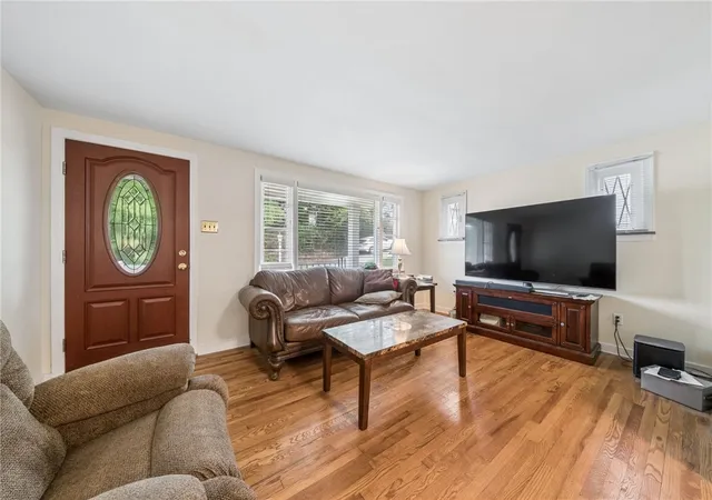 5th image of 128 N Atlantic Ave, Cheswick, PA 15024 | MLS# 1758834