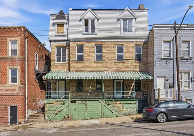Homes for sale in Hill District, PA | 2803 2805 Wylie Ave, Hill District, PA 15219 | MLS# 1758846