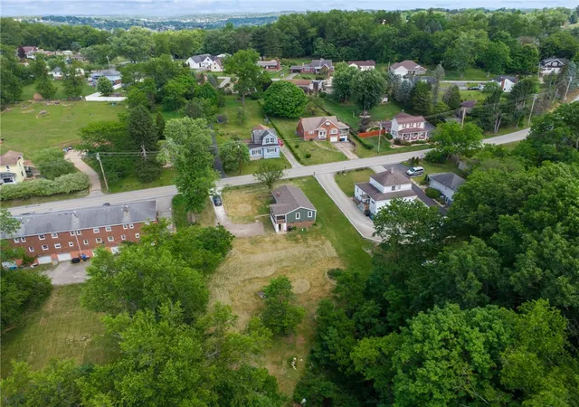Homes for sale in North Huntingdon, PA | 690 Brownstown Rd, North Huntingdon, PA 15647 | MLS# 1758904