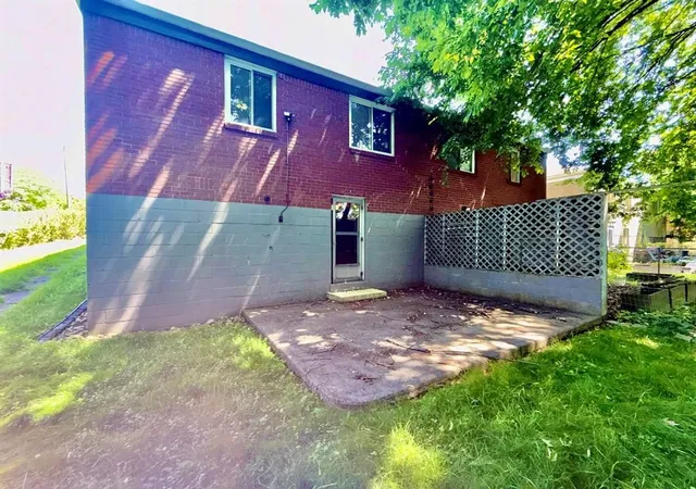 11th image of 109 Lang Court, Point Breeze, PA 15208 | MLS# 1758909