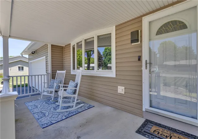 3rd image of 16 Aylesworth Way, Grove City, PA 16127 | MLS# 1758682