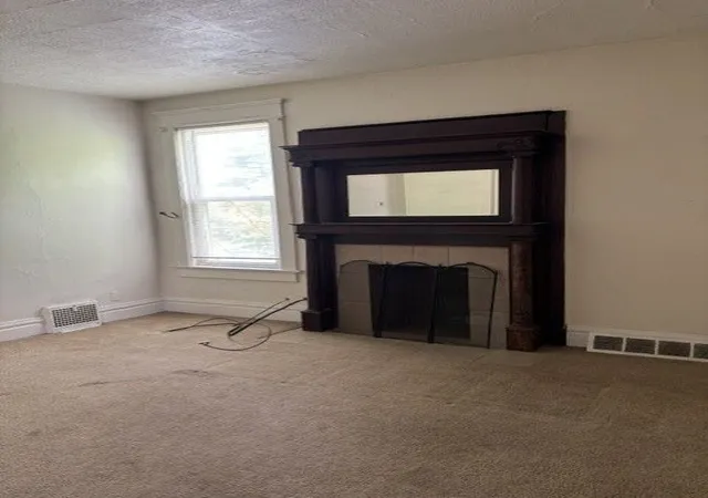 3rd image of 141 E Leasure Avenue, New Castle, PA 16101 | MLS# 1758966