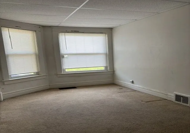 4th image of 141 E Leasure Avenue, New Castle, PA 16101 | MLS# 1758966