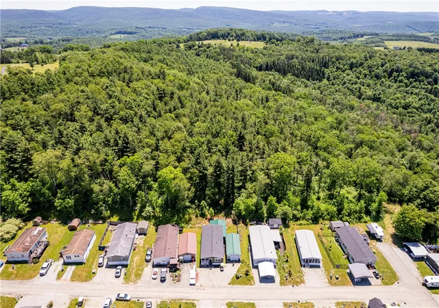 4th image of 84 High View Dr, Donegal, PA 15628 | MLS# 1758958