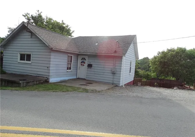 2nd image of 114 Beallsville Rd, Bentleyville, PA 15314 | MLS# 1758876