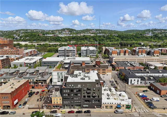 Homes for sale in Downtown Pgh, PA | 2545 Penn Ave #204, Downtown Pgh, PA 15222 | MLS# 1758979