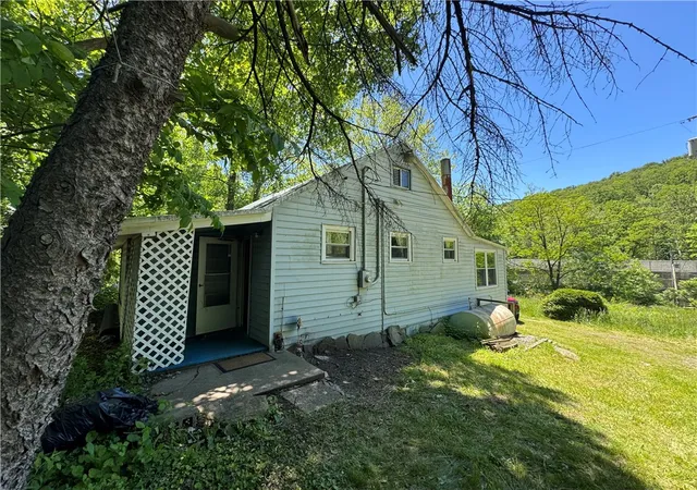 Homes for sale in Ligonier Twp, PA | 308 Buckboard Lane, Ligonier Twp, PA 15658 | MLS# 1759110