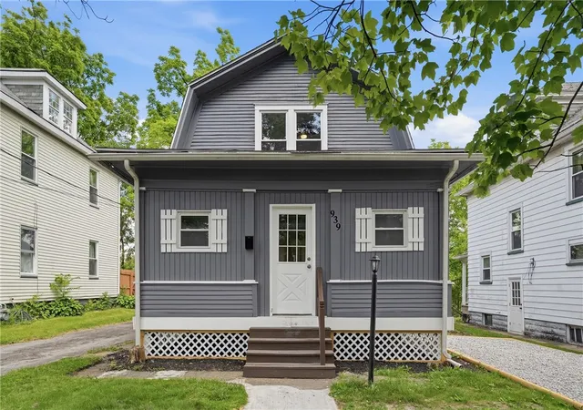 image of 939 Marshall Ave, New Castle, PA 16101 | MLS# 1758978