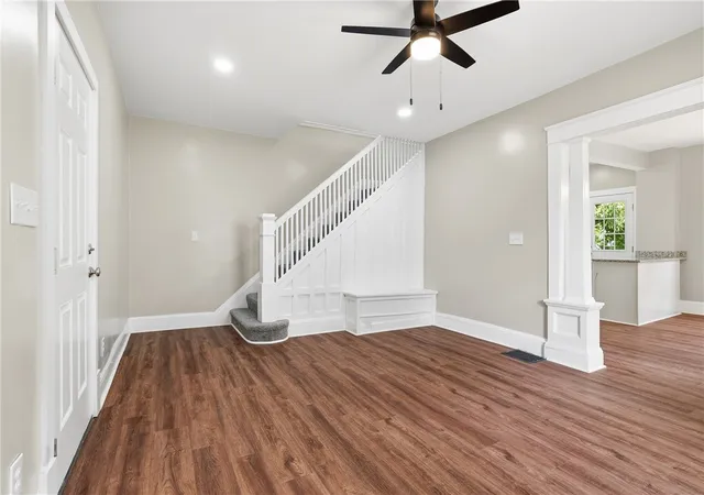 image of 939 Marshall Ave, New Castle, PA 16101 | MLS# 1758978