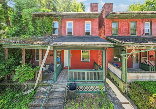 Photo 1 of Single family home for sale at 203 W Burgess St, Pittsburgh, PA 15214 | MLS# 1759120 | Listing updated on 2026-07-16