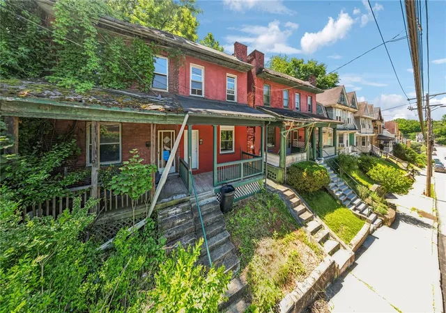 Photo 30 of Single family home for sale at 203 W Burgess St, Pittsburgh, PA 15214 | MLS# 1759120 | Listing updated on 2026-07-16