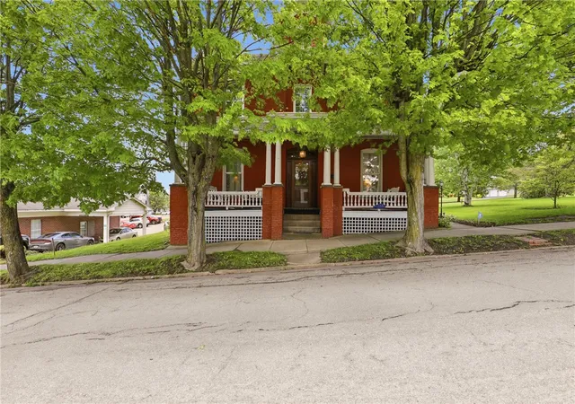 Homes for sale in Salisbury Boro, PA | 168 Ord St, Salisbury Boro, PA 15558 | MLS# 1759130