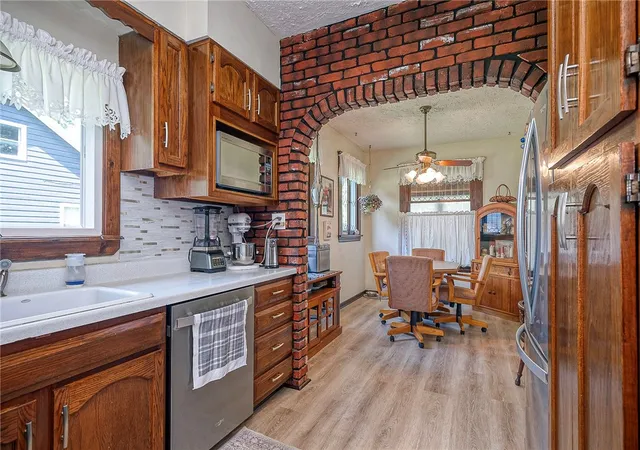 Homes for sale in Franklin Twp, PA | 326 Virginia Ave, Franklin Twp, PA 16117 | MLS# 1757921