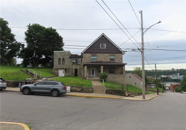 Homes for sale in Rochester, PA | 401 403 Jackson St, Rochester, PA 15074 | MLS# 1756883