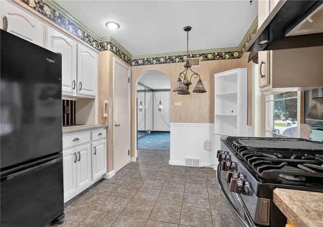 4th image of 246 Arthur St, Zelienople Boro, PA 16063 | MLS# 1758916