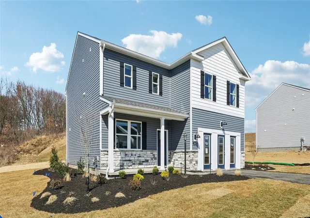 Photo 2 of Sale Pending at 1091 Peachtree Rd, Scott Twp, PA 15106 | MLS# 1759215 | Listing updated on 2026-06-10