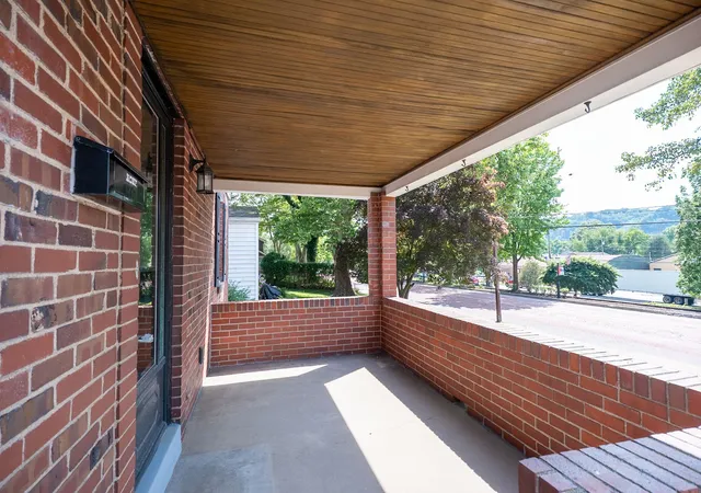 Photo 2 of Single family home for sale at 744 Allegheny River Blvd, Oakmont, PA 15139 | MLS# 1759242 | Listing updated on 2026-07-27