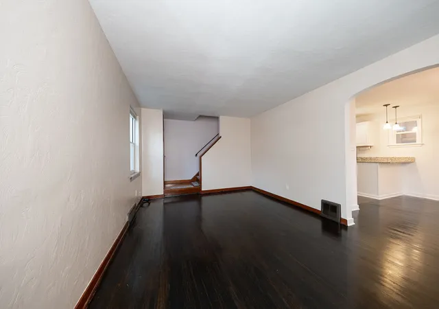 Photo 3 of Single family home for sale at 744 Allegheny River Blvd, Oakmont, PA 15139 | MLS# 1759242 | Listing updated on 2026-07-27
