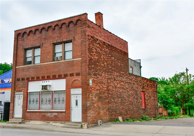1st image of 3347 W Carson St, Pittsburgh, PA 15204 | MLS# 1758581