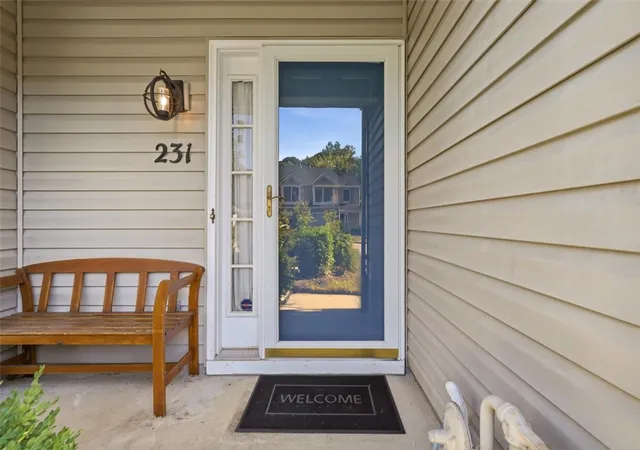 Photo 4 of Condo for sale at 231 Commons Dr, Oakmont, PA 15139 | MLS# 1758955 | Listing updated on 2026-06-25