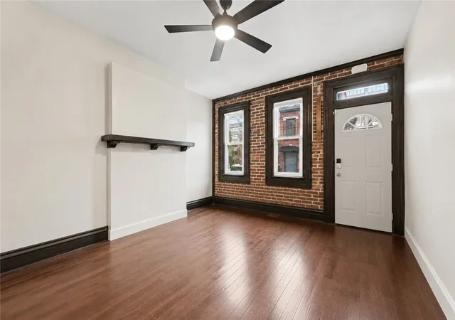 2nd image of 2120 Sidney St, South Side, PA 15203 | MLS# 1759223