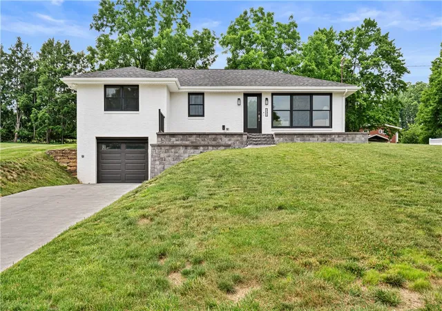 Homes for sale in Hempfield Twp, PA | 331 Lejeune Dr, Hempfield Twp, PA 15601 | MLS# 1759332
