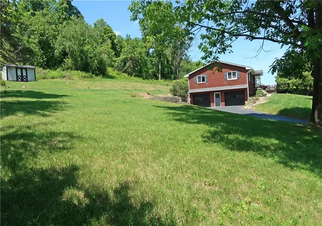 Homes for sale in Hempfield Twp, PA | 135 Penn Adamsburg Rd, Hempfield Twp, PA 15644 | MLS# 1759337