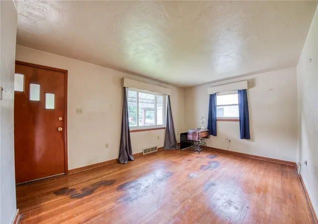 Photo 3 of Sale Pending at 793 Becks Run Rd, Pittsburgh, PA 15210 | MLS# 1759380 | Listing updated on 2026-07-22