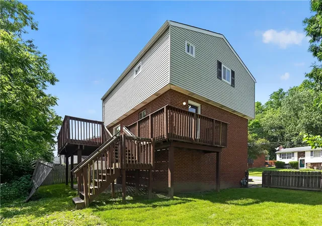 Photo 41 of Sale Pending at 247 Golden Gate Dr, Verona, PA 15147 | MLS# 1758785 | Listing updated on 2026-08-01